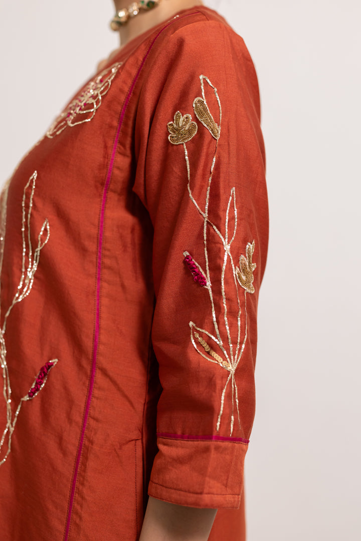 Rajasvi Embroidered Kurta Set