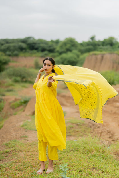 Daffodil Kurta Set with Dupatta