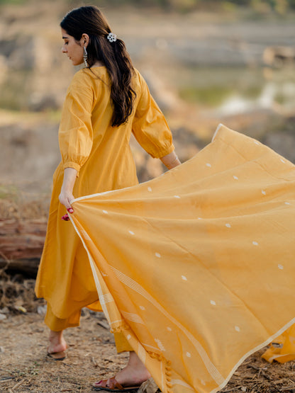 Mustard Kurta Set with jaamdani Dupatta