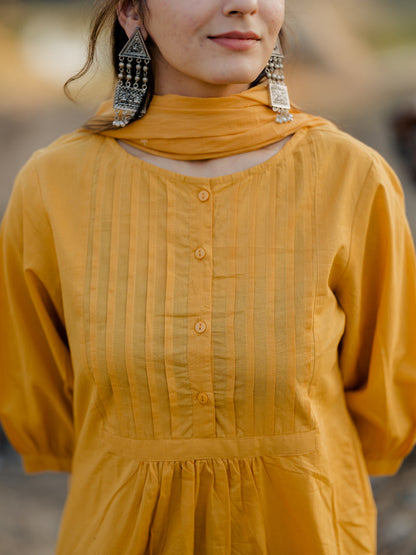 Mustard Kurta Set with jaamdani Dupatta