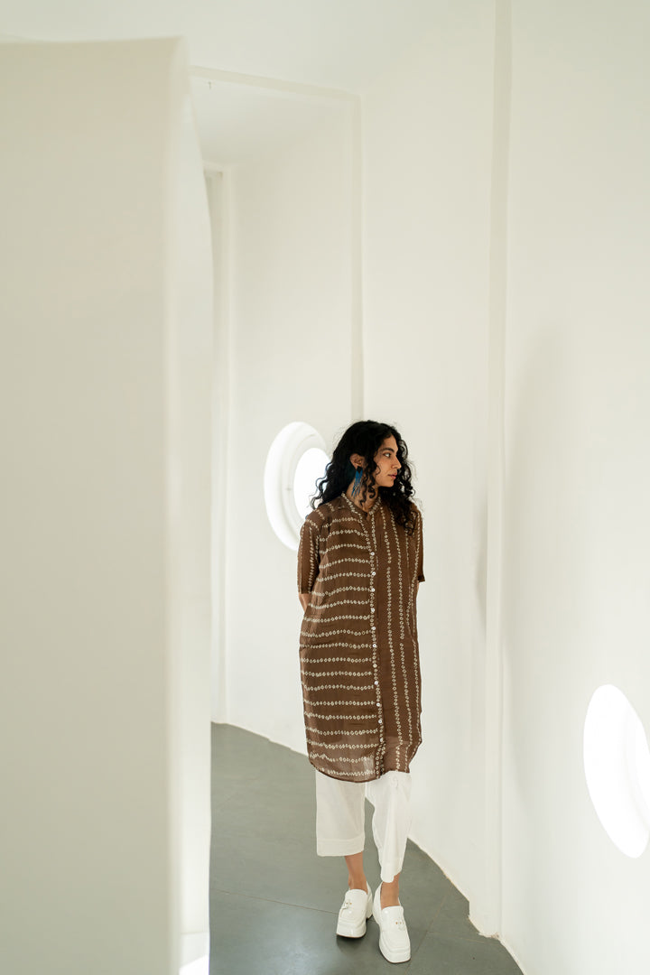 Rosewood Bandhej Tunic with white pants