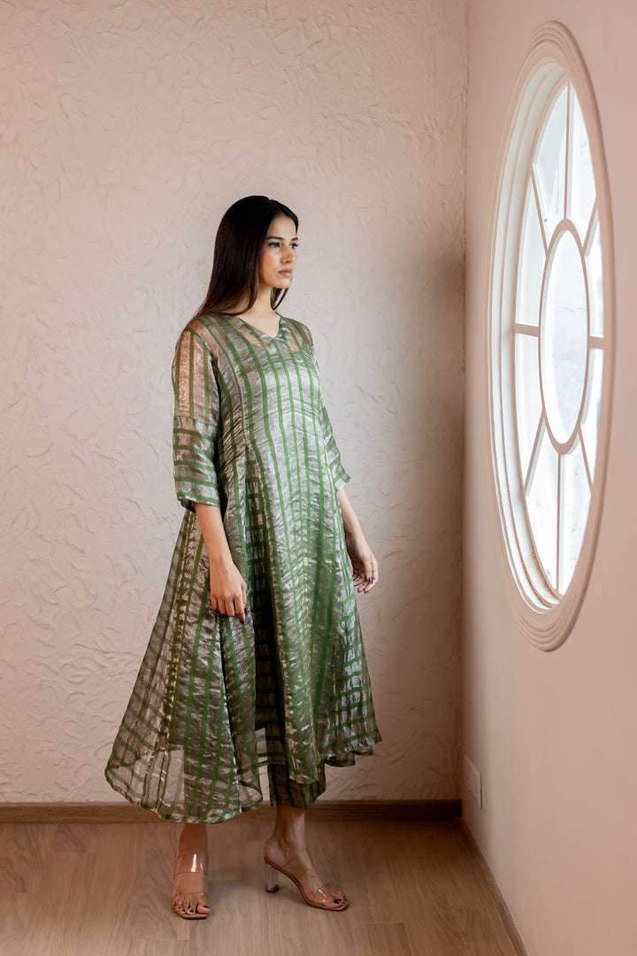 Dvanaa Kurta Set