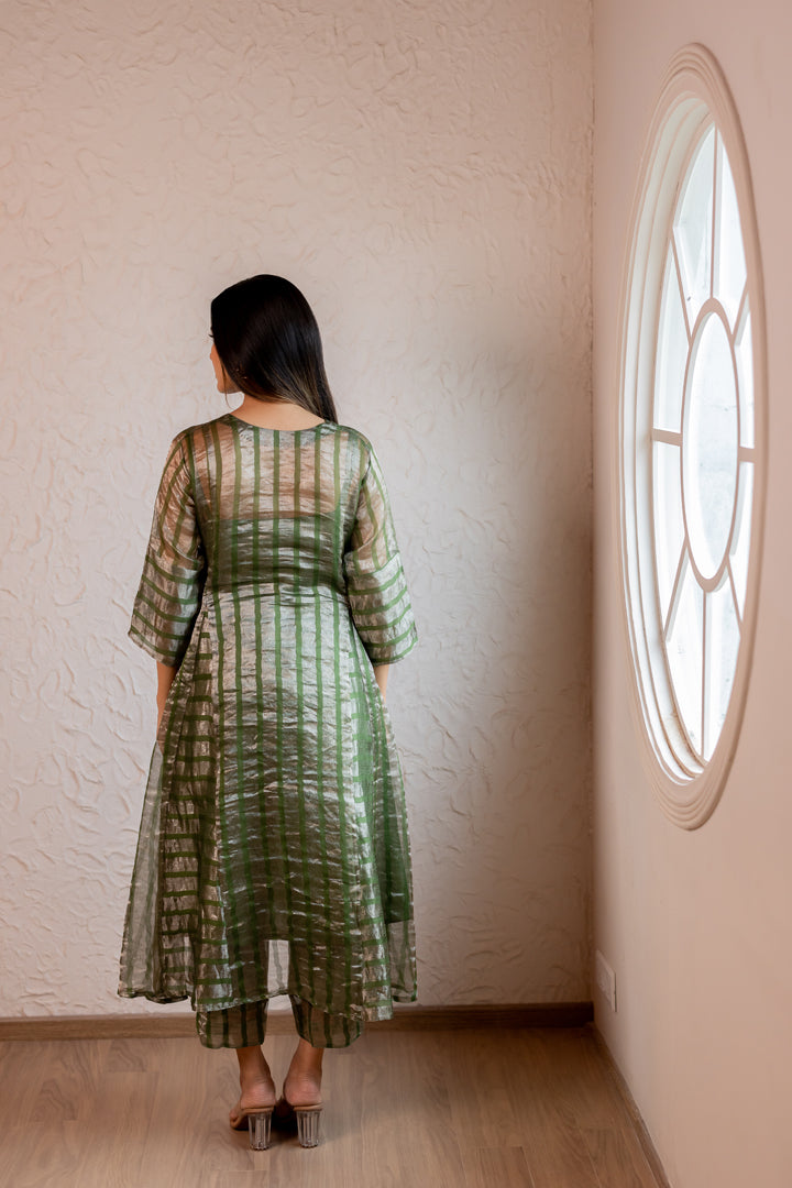Dvanaa Kurta Set with Dupatta