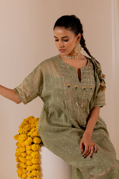 Kishmish Kurta Set