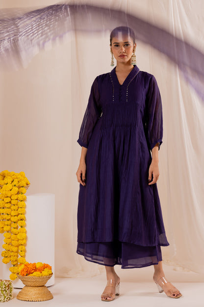 Amnaaya Kurta Set with Organza Dupatta