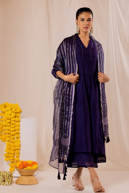 Amnaaya Kurta Set with Organza Dupatta