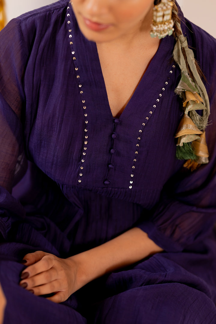 Amnaaya Kurta Set with Organza Dupatta