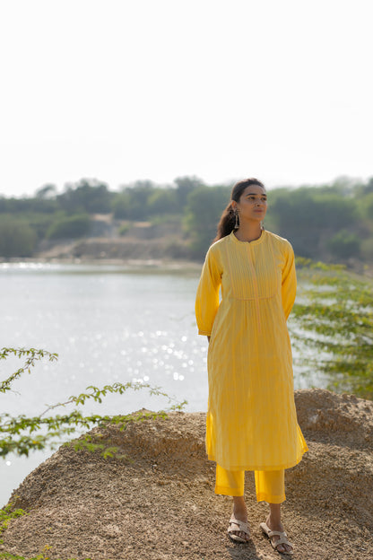 Butter Yellow Pintucks Kurta Set with Peach Jaamdani Dupatta