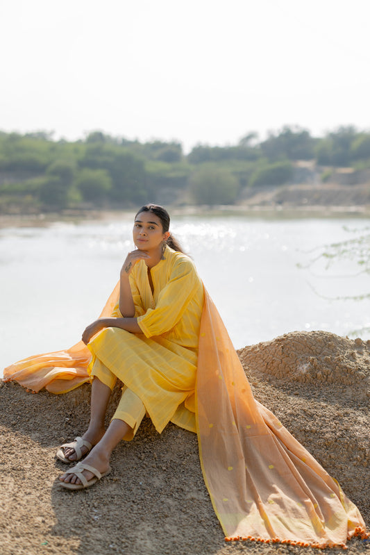 Butter Yellow Pintucks Kurta Set with Peach Jaamdani Dupatta