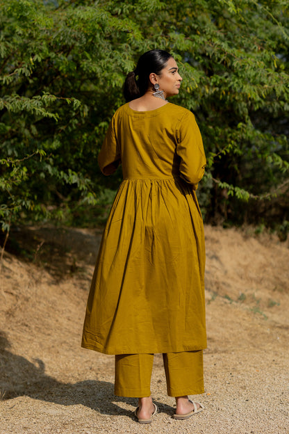 Henna Green Gathered Kurta Set