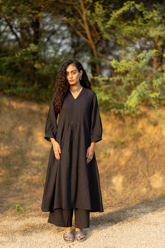 Raven Black Kurta Set