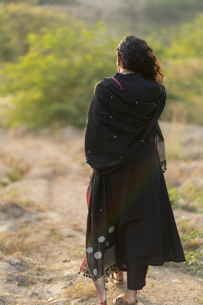 Raven Black Kurta Set