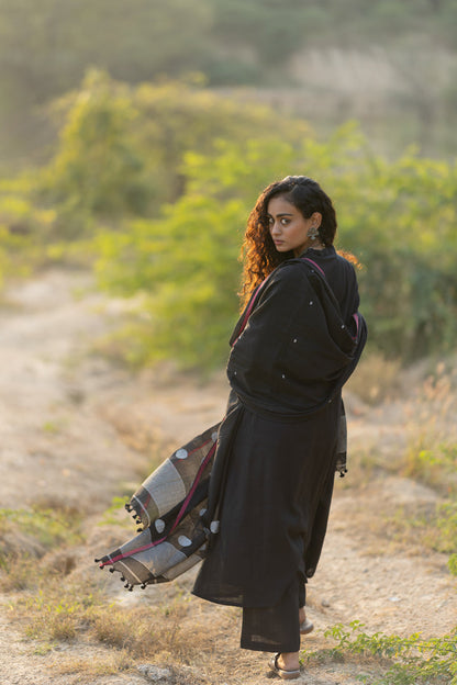 Raven Black Kurta Set