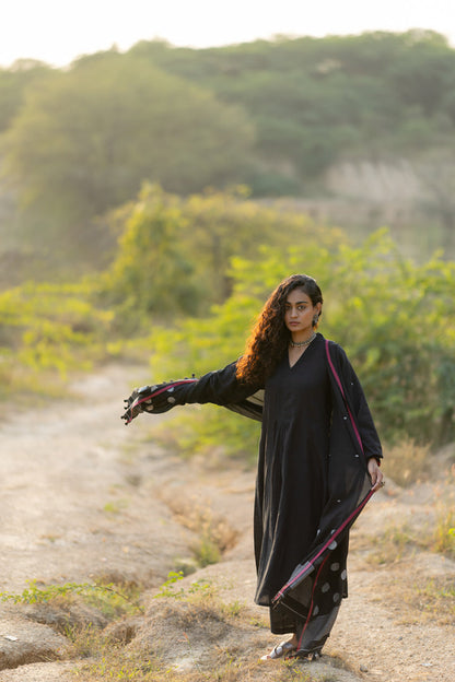 Raven Black Kurta Set