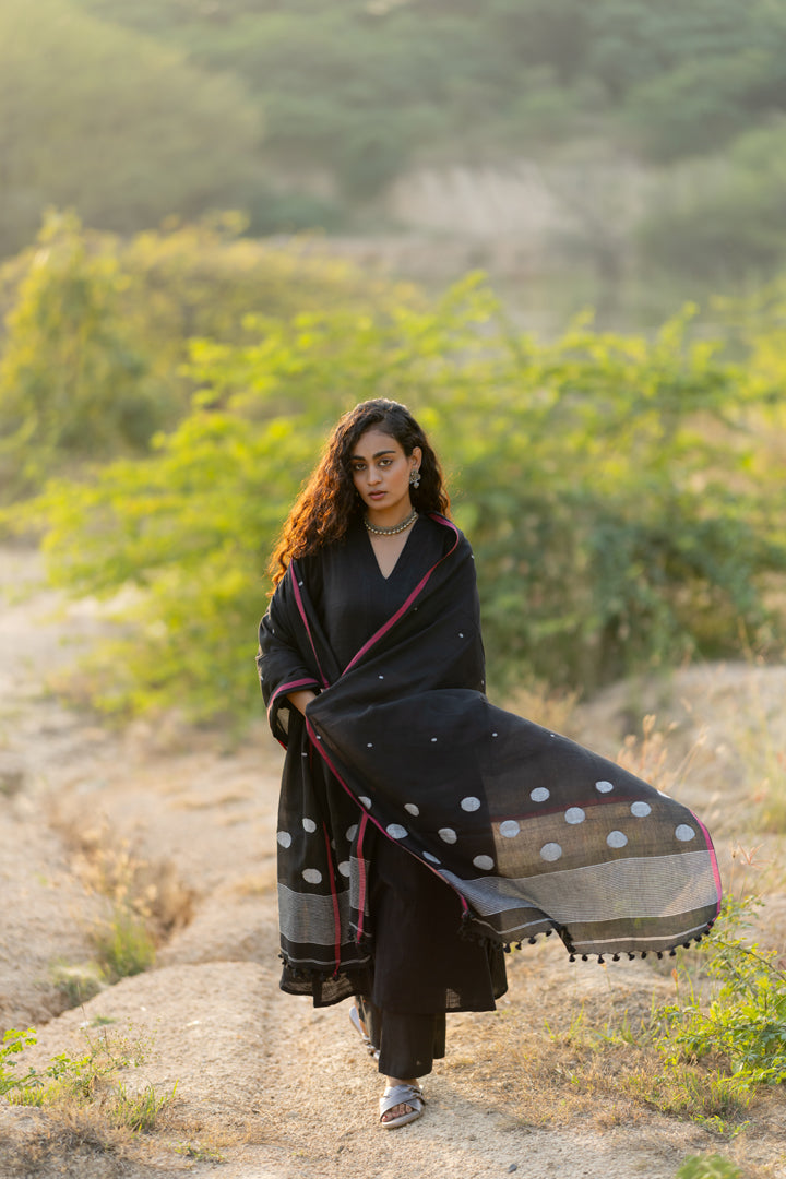 Raven Black Kurta Set