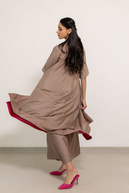 Vyangi Asymetric Kurta Set