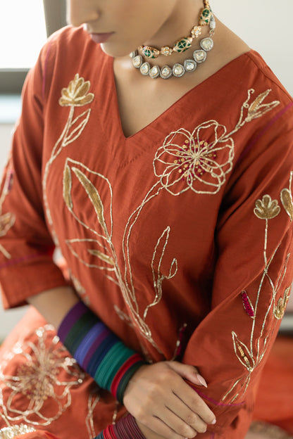 Rajasvi Embroidered Kurta Set