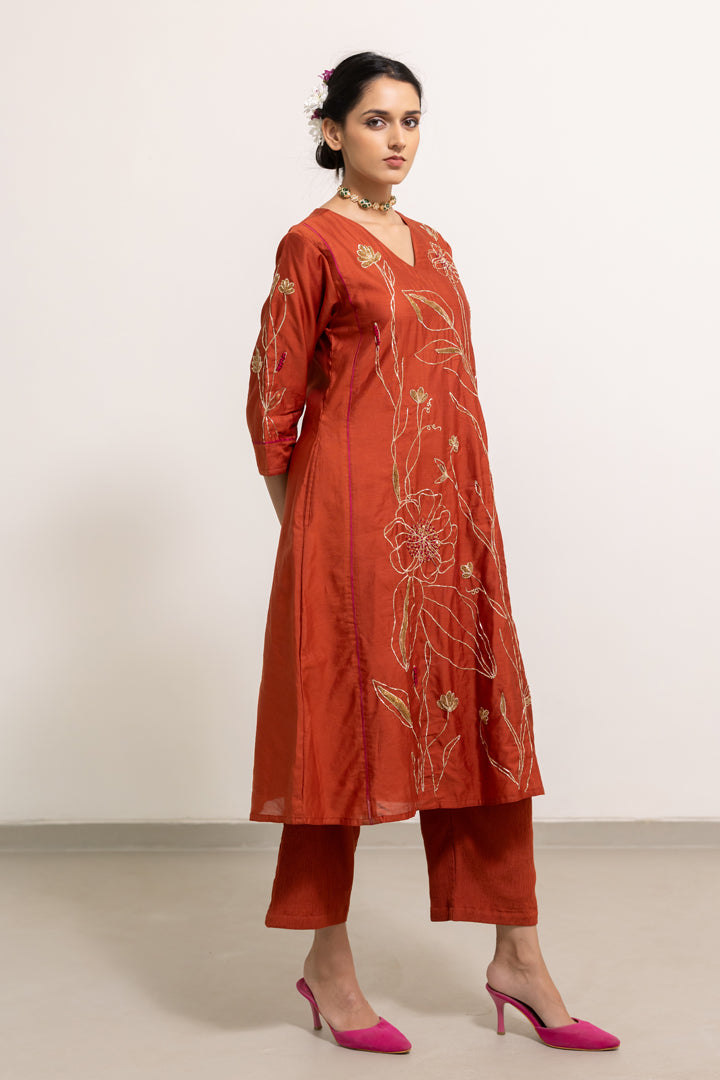 Rajasvi Embroidered Kurta Set