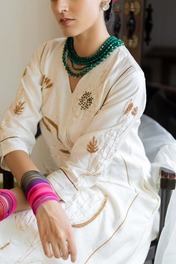 Shwetara Kurta Set with Dupatta