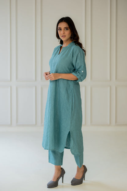 Paradiso Linen Kurta Set with Dupatta