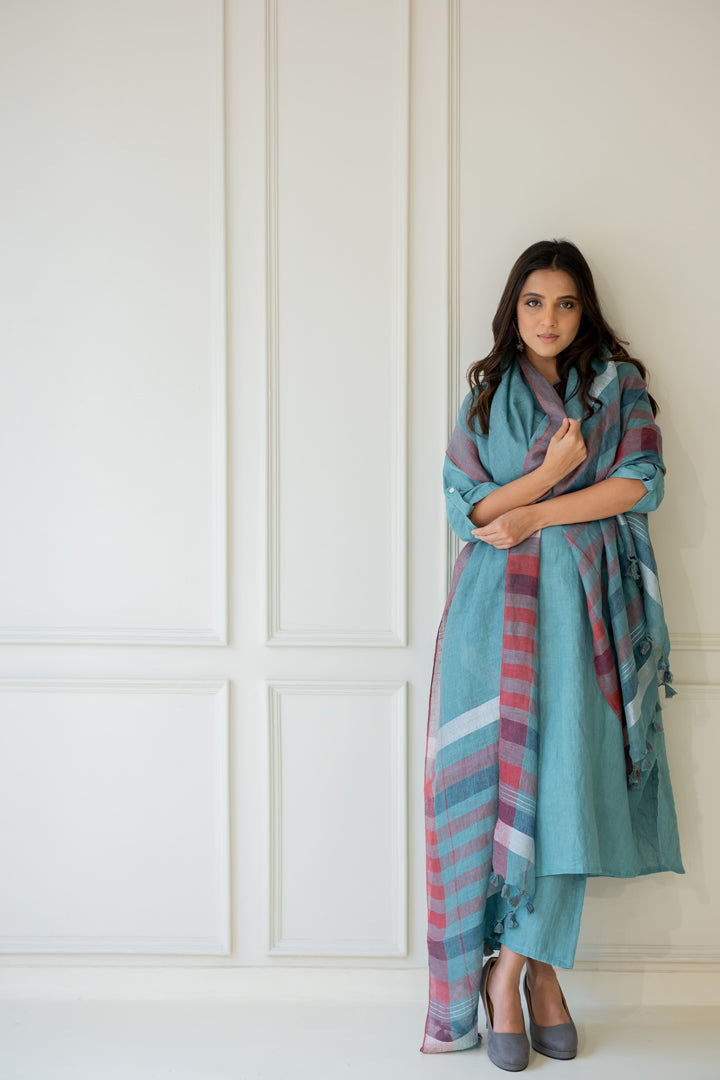 Paradiso Linen Kurta Set with Dupatta