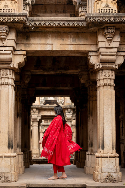 Poppy red kurta set with dupatta