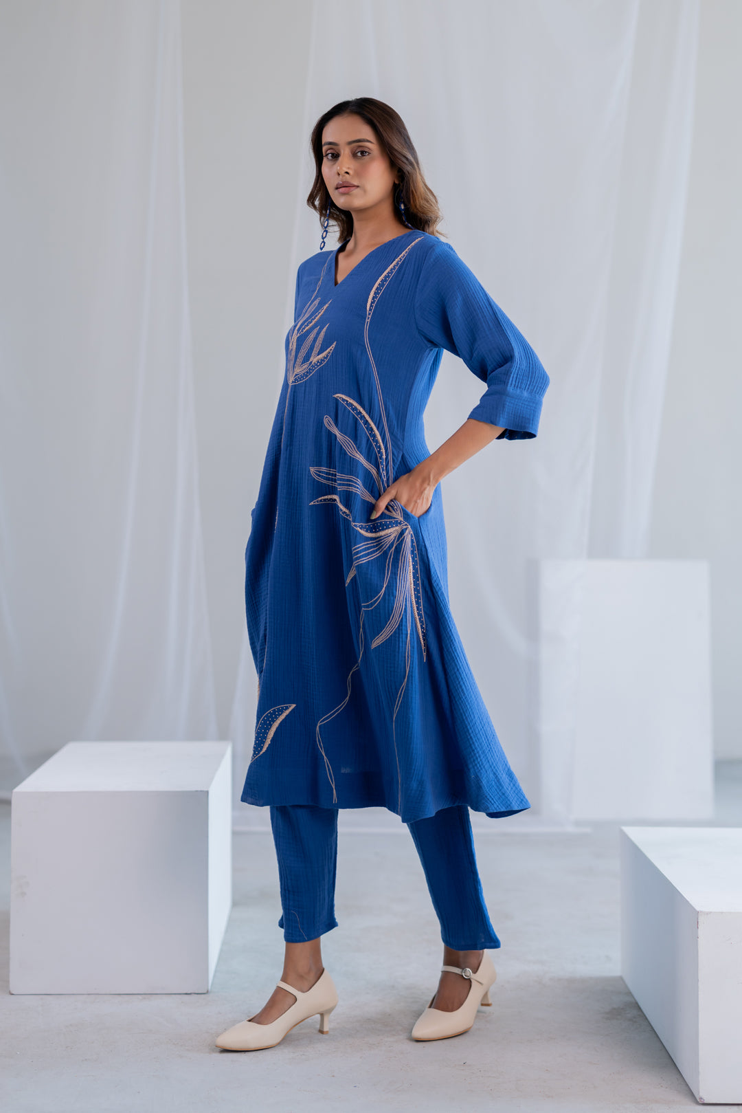 Cobalt Ecru Foliage Kurta