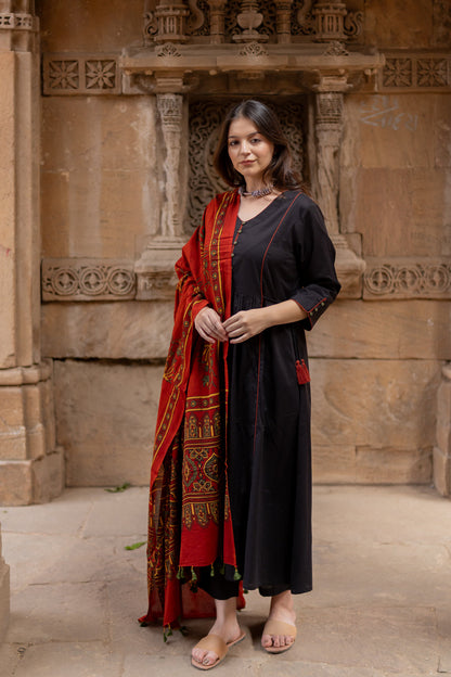 Rann Black Kurta Set with Ajrakh Dupatta