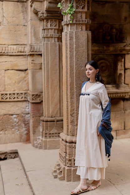 Mandvi Salt Kurta Set