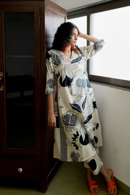 Cream pomegranate print Kurta