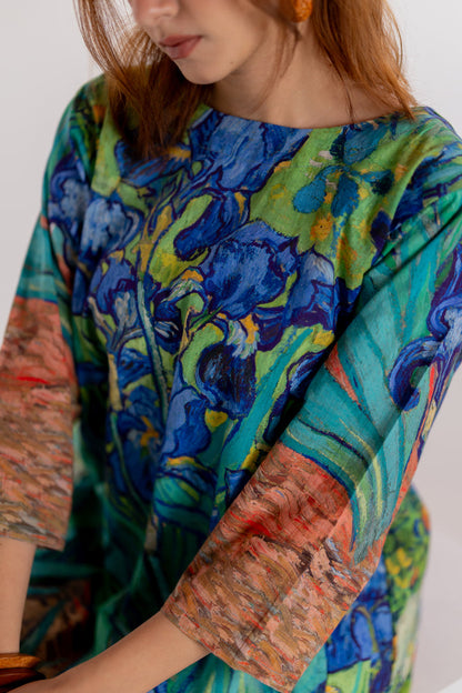 Iris Blooms Kurta and Pants Set