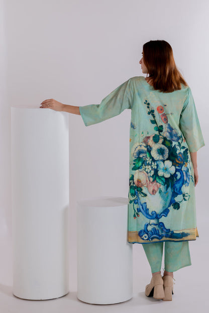 Still Life Vase Kurta Set