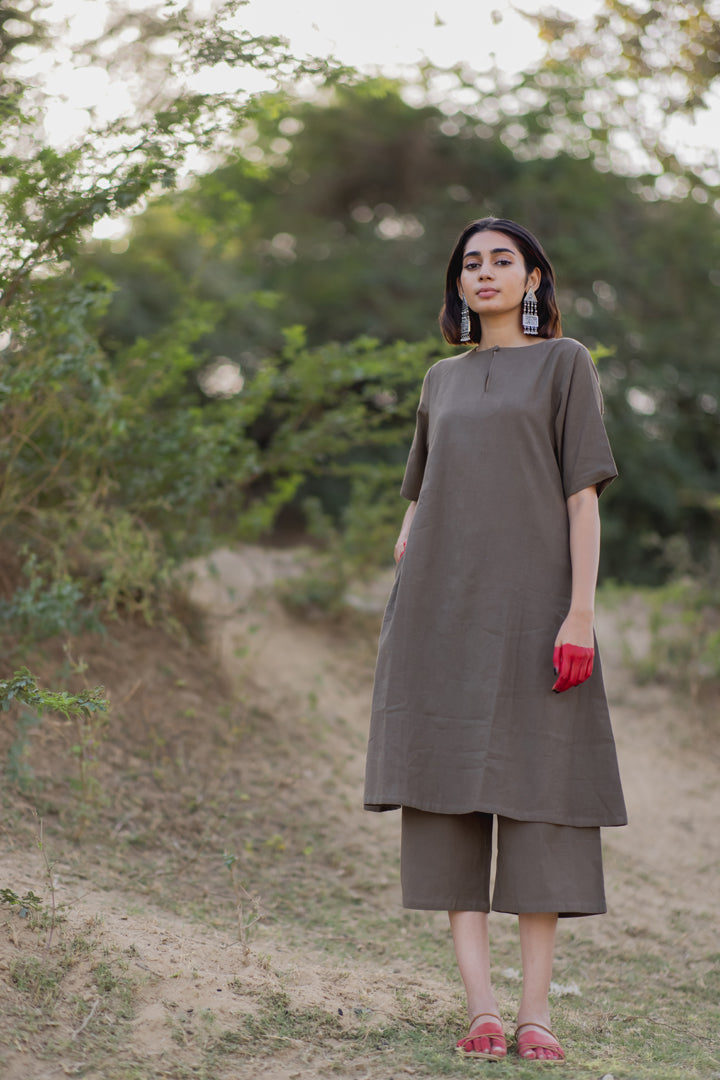 Charcoal Kurta Set with Yellow Dupatta