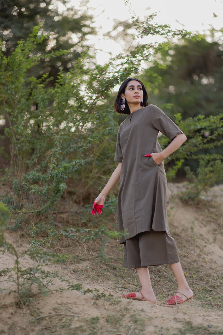 Charcoal Kurta Set with Yellow Dupatta