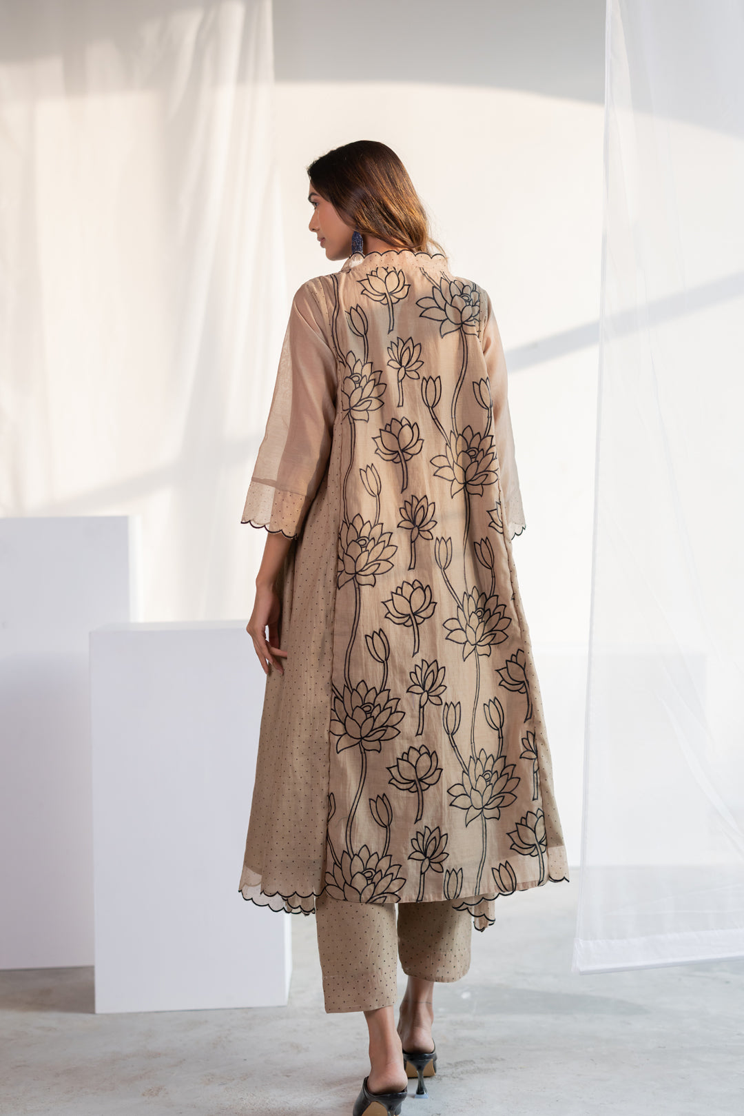 Lotus Bay Applique Kurta Set