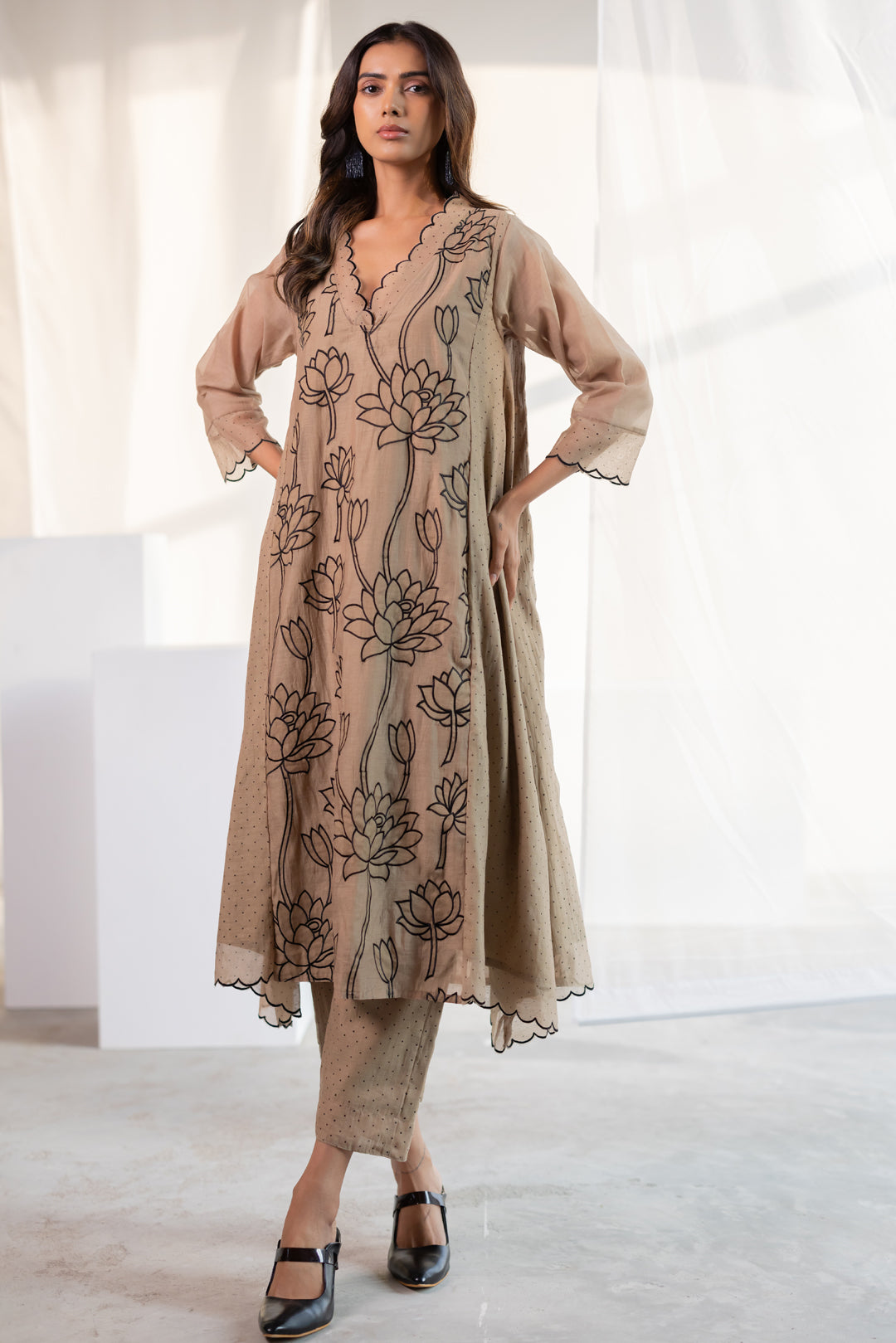 Lotus Bay Applique Kurta Set